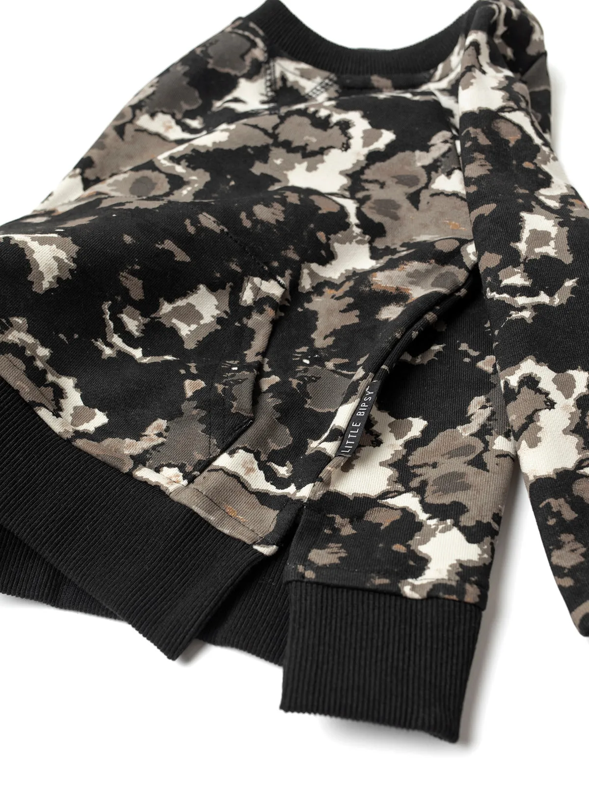 Pocket Pullover - Calico